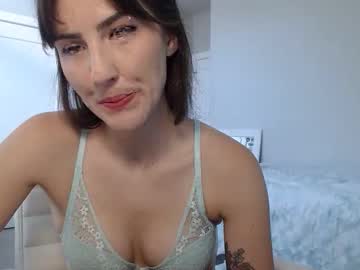 bri says hi