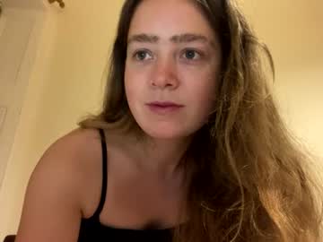 chloe lovesit