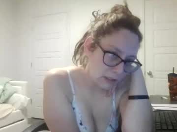 izzynoela