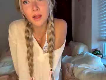 lilyyymonroee
